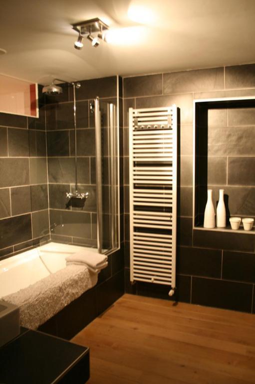 B&B La Chapelle Au Puits La Louvière Стая снимка